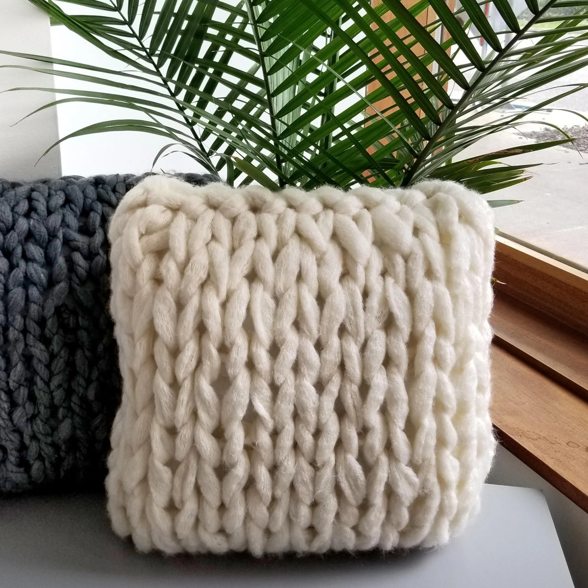 Chunky No-Needle Knitting Workshop